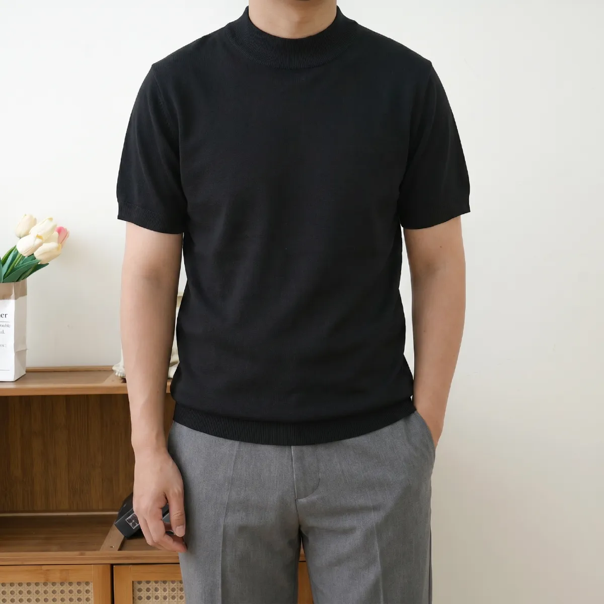 接触冷感 モックネック半袖ニットTシャツ　通気性のよいインナー