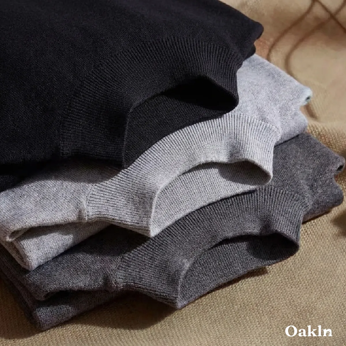 立体裁断   ビジネスカジュアル  ウール混モックネック半袖ニット