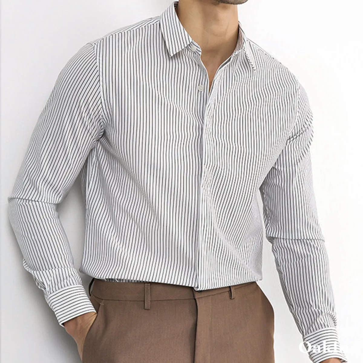 ビジカジ  ストライプ 長袖シャツ ストレッチ 3D立体裁断 形状安定 1枚で決まる メンズシャツ-Oakln
