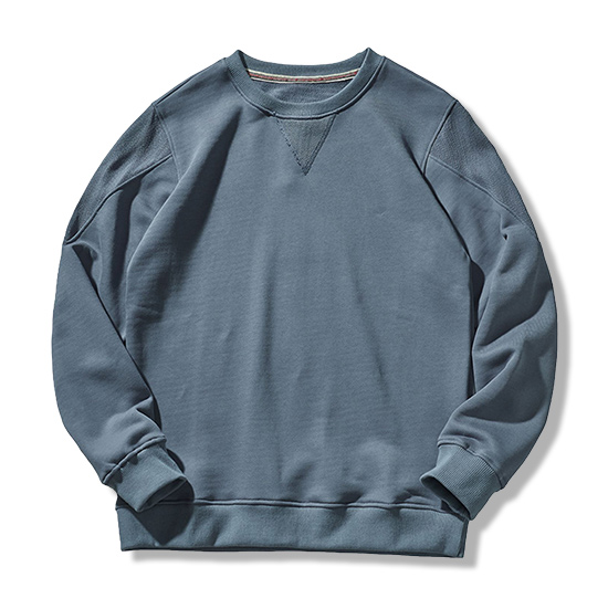 クラシックなVガゼット付き　無地スウェット-oakln