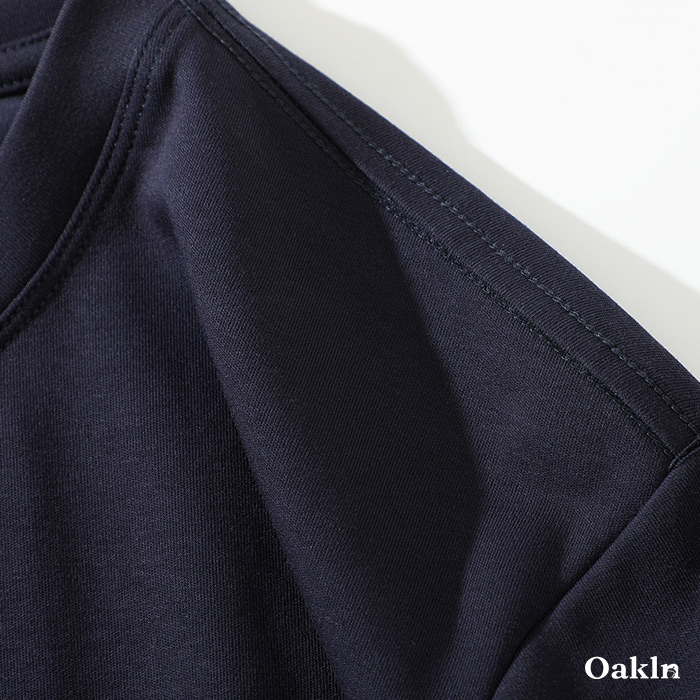 レイヤードに欠かせないベーシックタイプ　無地長袖Tシャツ-oakln