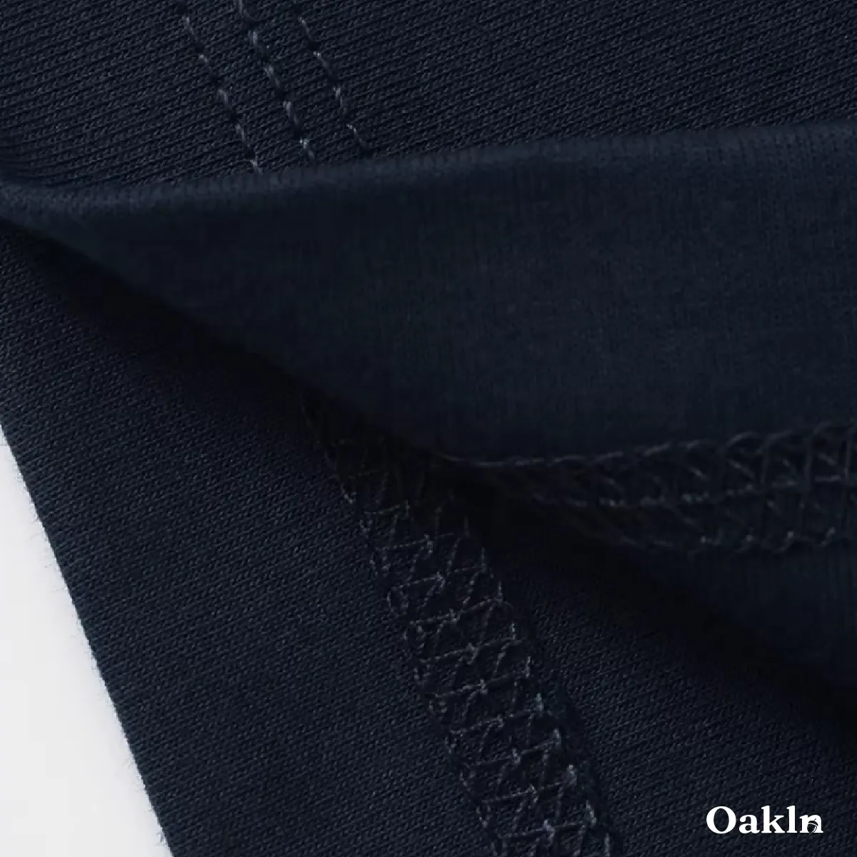 なめらかな肌触り　モダール混コットンTシャツメンズ-Oakln