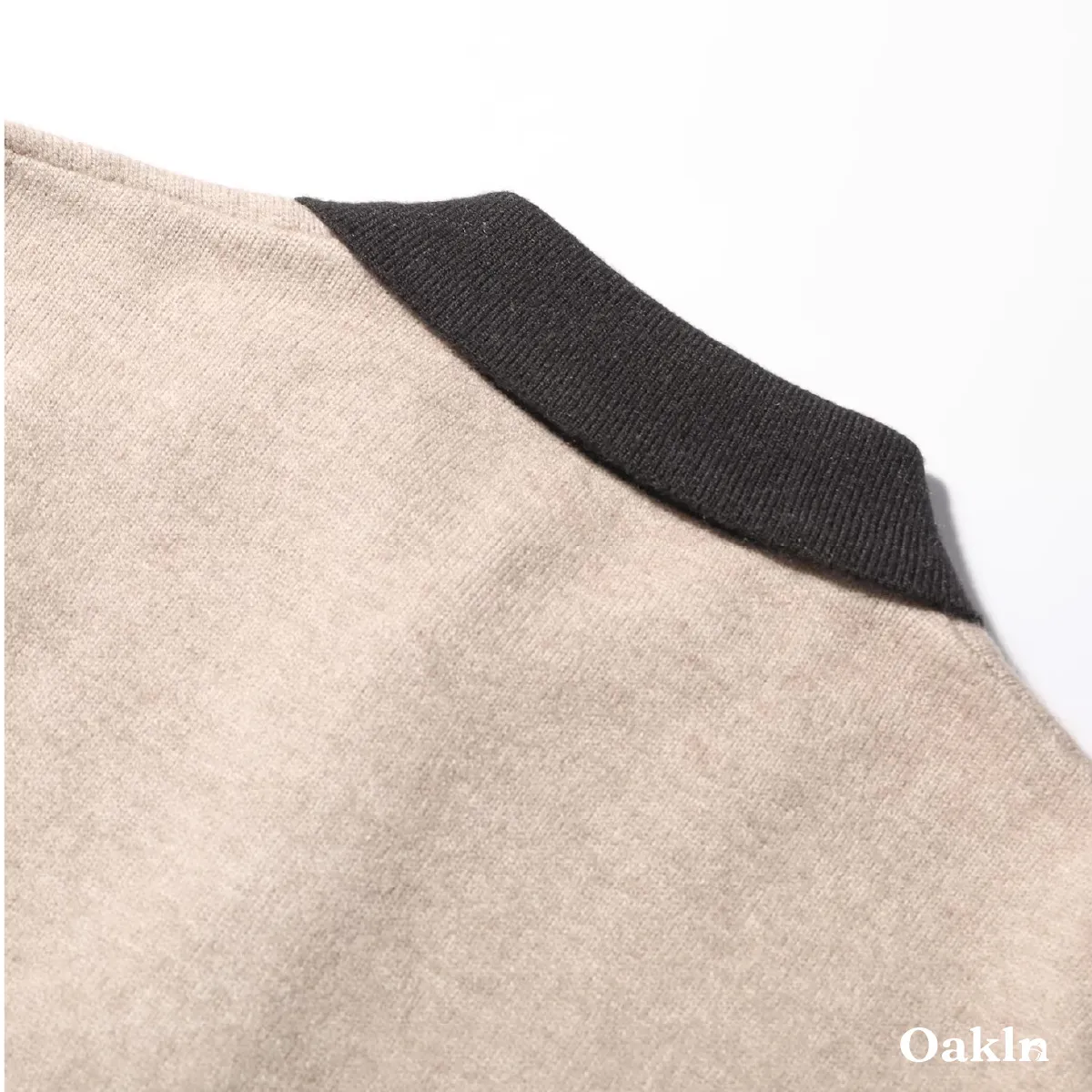 「濯機で洗える ポロ襟 ニットカットソー｜1枚で決まる 大人のきれいめコーデ」