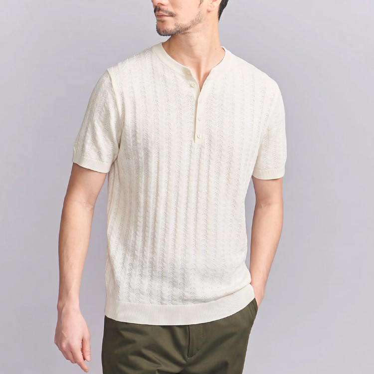 夏向け薄手仕様　レトロな透かし編みテクスチャー ヘンリーネックニットTシャツ　イージーケア シワになりにくい