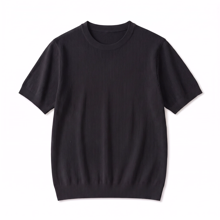 接触冷感＆なめらかな落ち感のあるニットTシャツ  肌にまとわりつきにくく、すっきりとした着姿をキープ