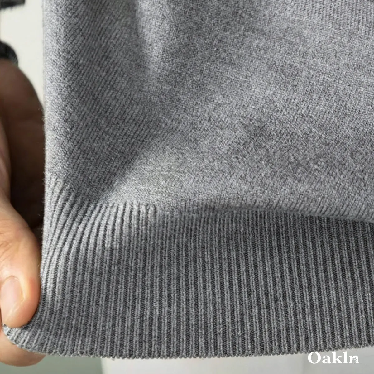 高密度 細ゲージ Vネックニット セーター ビジネスカジュアル 洗濯機洗い可能-Oakln