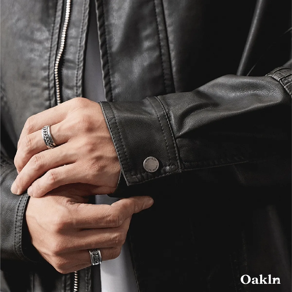 ヴィンテージ風 PUレザー 折り襟付きジャケット｜背面ステッチディテール 本体素材ゴム仕様 防風ジャケット-Oakln