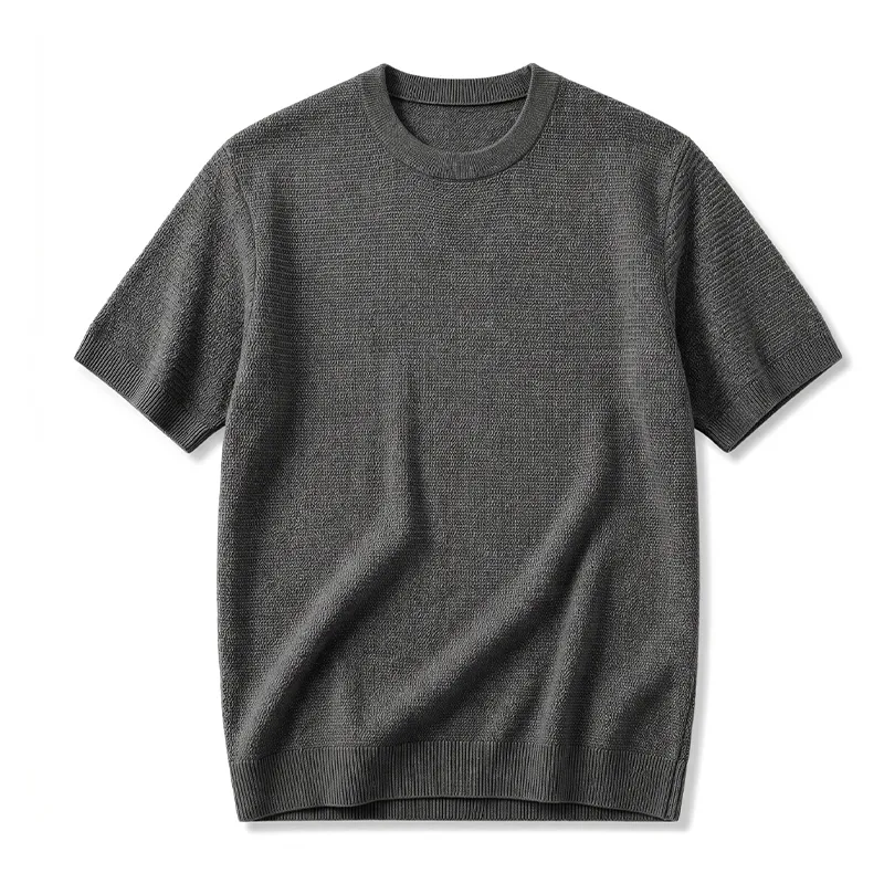 接触冷感 100％リヨセル　なめらかな肌触り　表情感のあるニットTシャツ