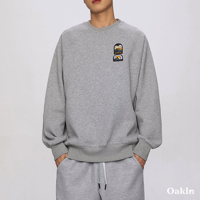 アウトドア風ワンポイント刺繍　裏起毛 クルーネックスウェット