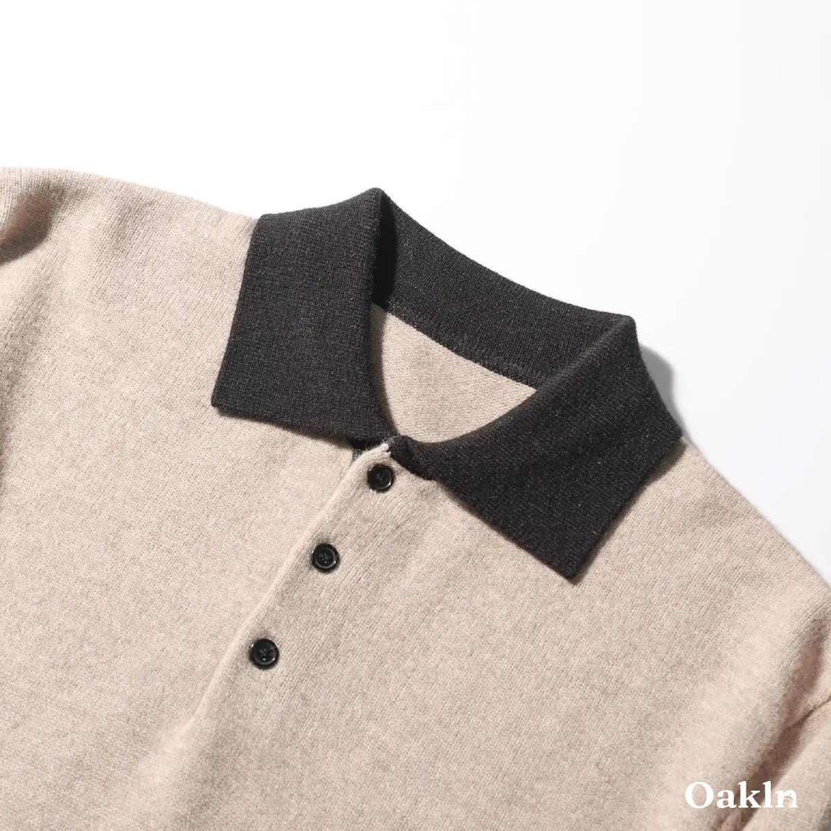 「濯機で洗える ポロ襟 ニットカットソー｜1枚で決まる 大人のきれいめコーデ」