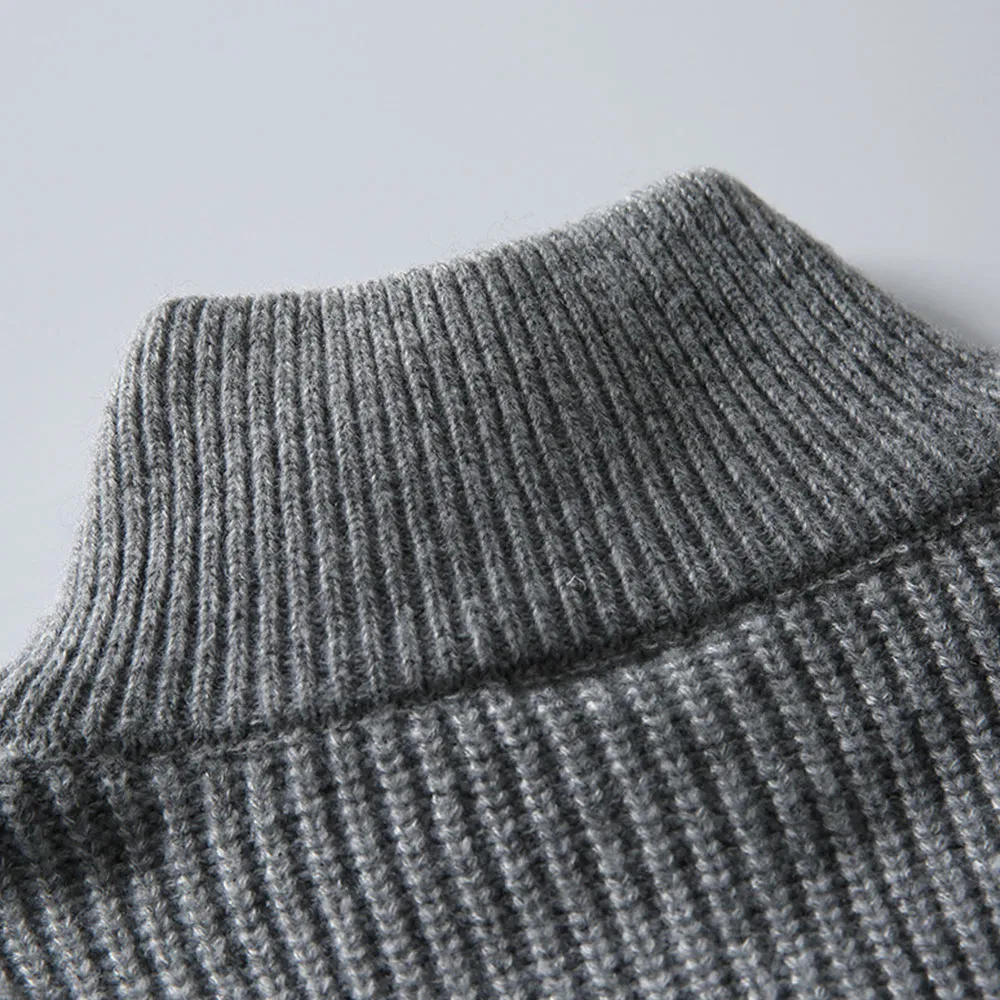ミニマルクラシック　無地ハーフジップスタンドカラーセーター