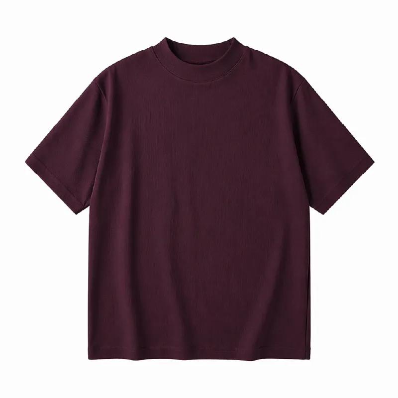 ひんやりとした着心地  ハリ感のあるシルエット  一枚でも透けにくいモックネックTシャツ