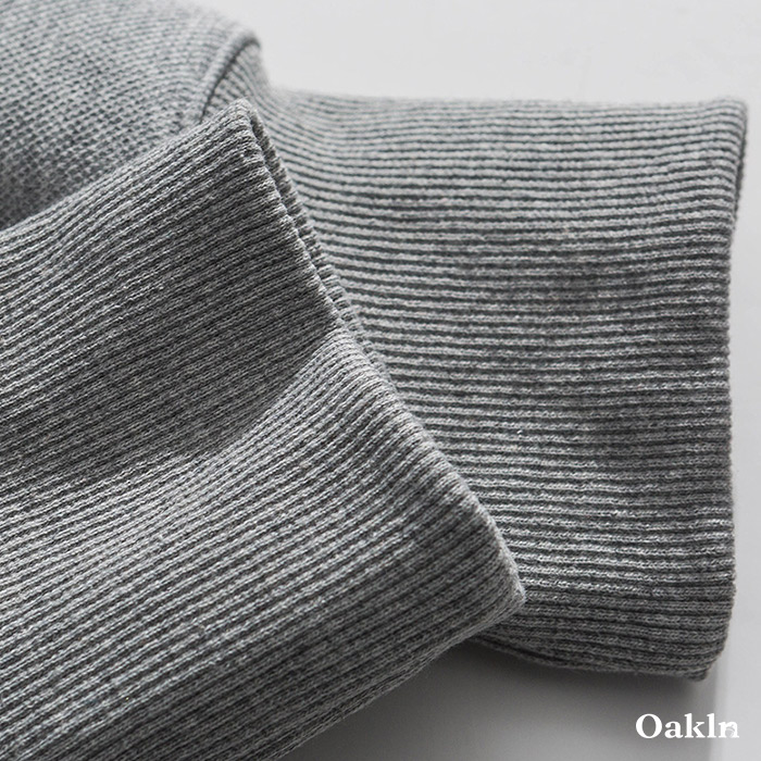 アウトドア風ワンポイント刺繍　裏起毛 クルーネックスウェット