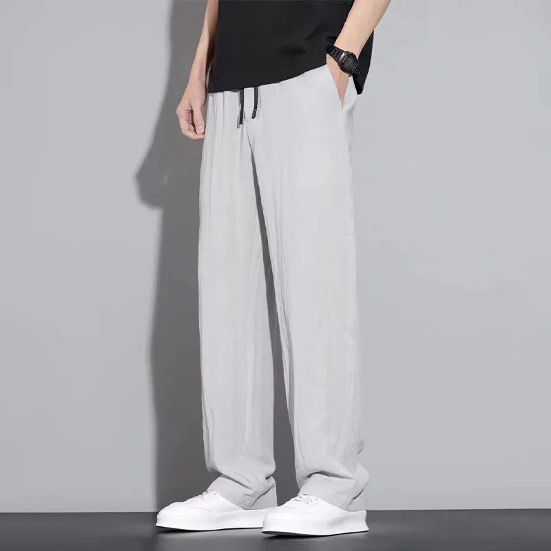 リネンライセル素材　ゆったりストレートシルエットウエストゴム　オールドマネースタイル