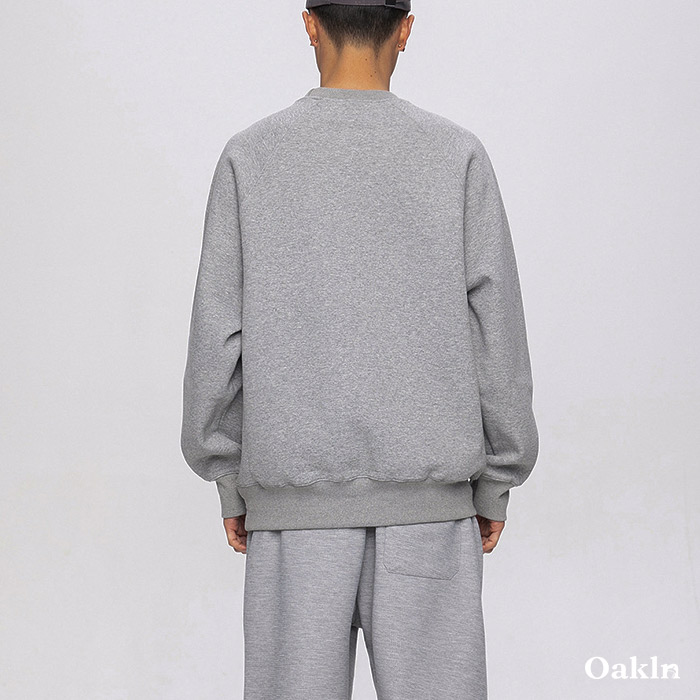 アウトドア風ワンポイント刺繍　裏起毛 クルーネックスウェット