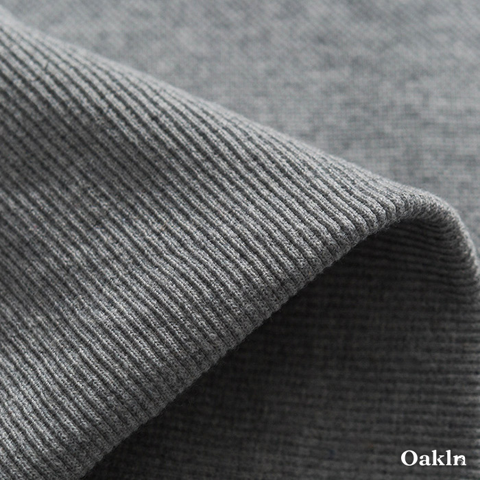 アウトドア風ワンポイント刺繍　裏起毛 クルーネックスウェット