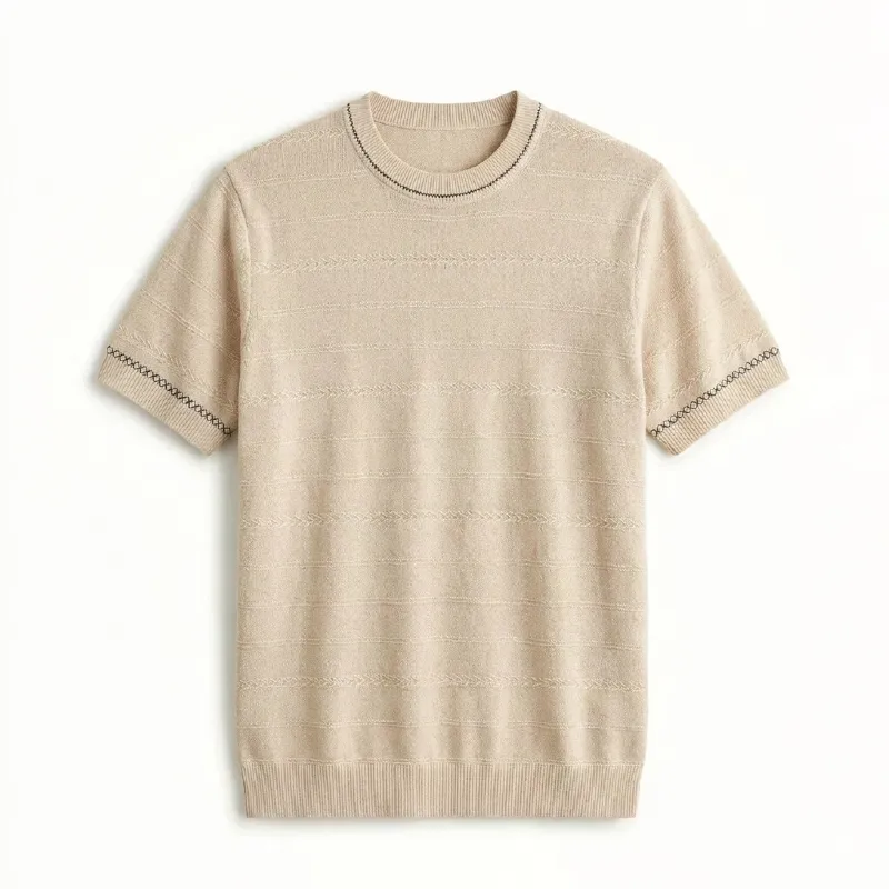 清涼感・通気性・軽やかな着心地　表情感のあるリネンニットTシャツ