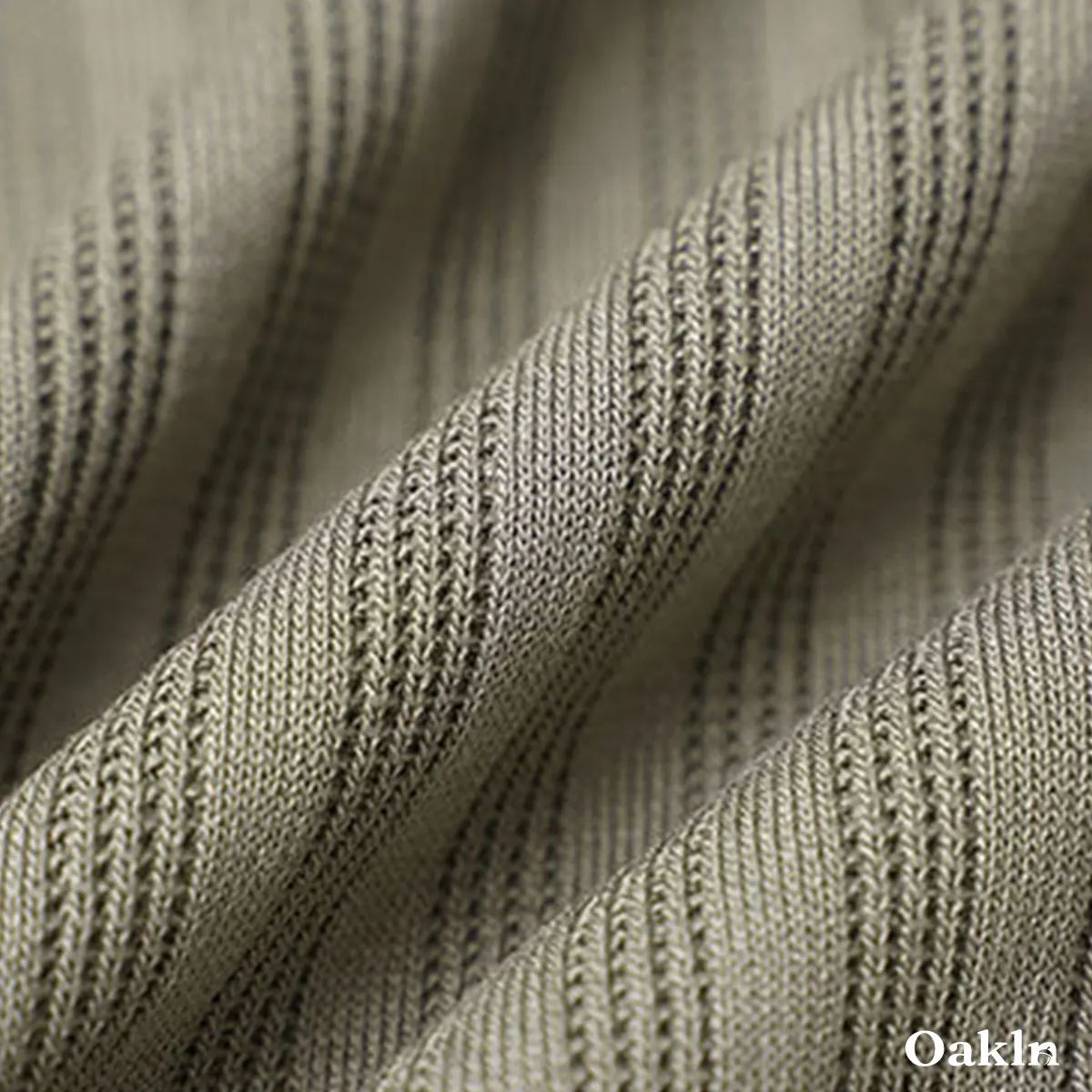 洗っても変形しない　接触冷感　ハリのあるニットポロ