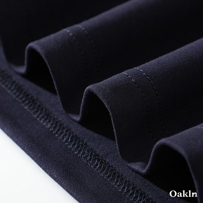 レイヤードに欠かせないベーシックタイプ　無地長袖Tシャツ-oakln