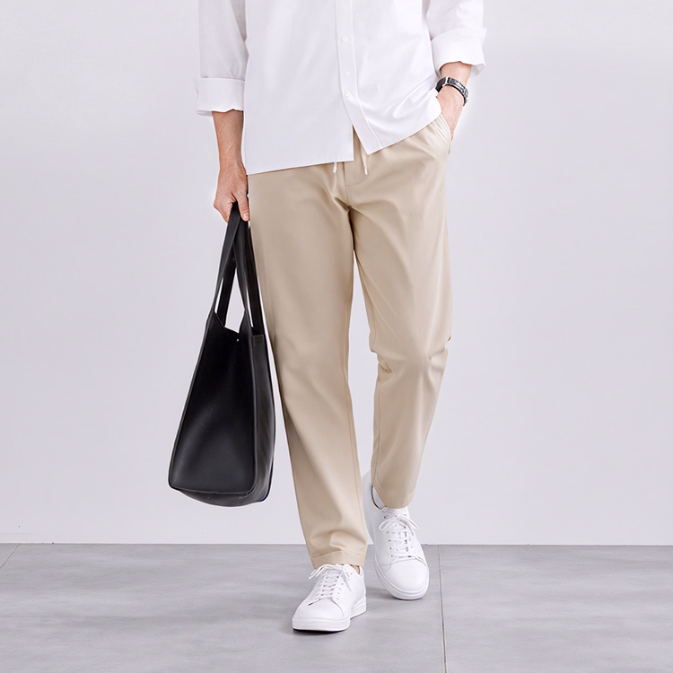 総ゴムウエスト  4WAYストレッチ  ストレートパンツ
