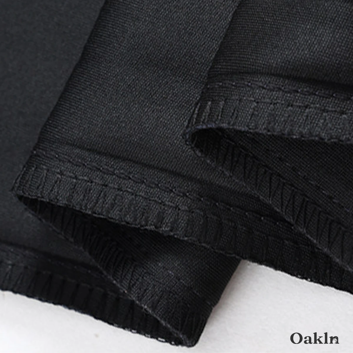 落ち感のあるハイウエストスラックス 快適なウエストまわり ノーアイロン仕様