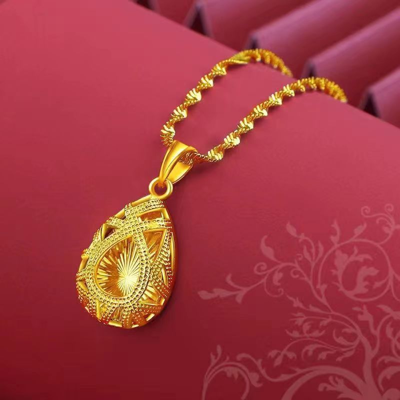 Solid Gold Love necklace