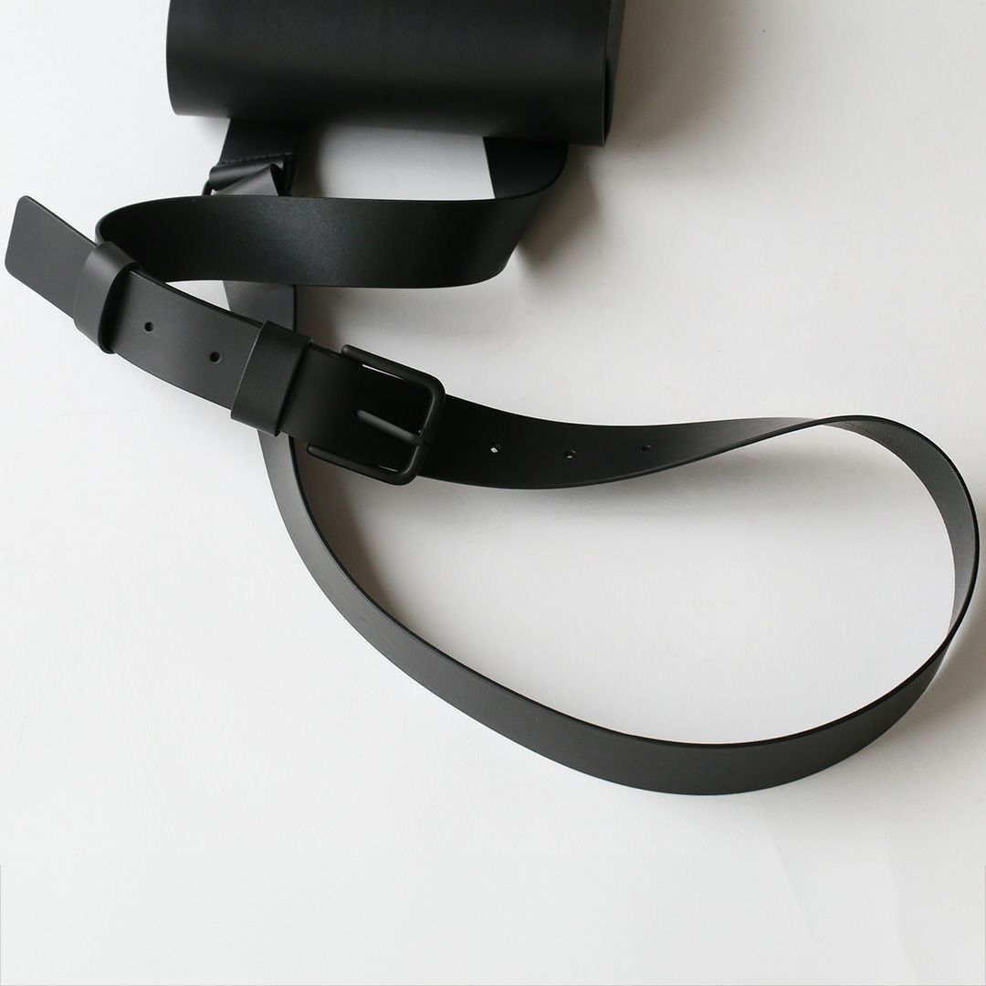 バルテアショルダーバッグ（スクエア）