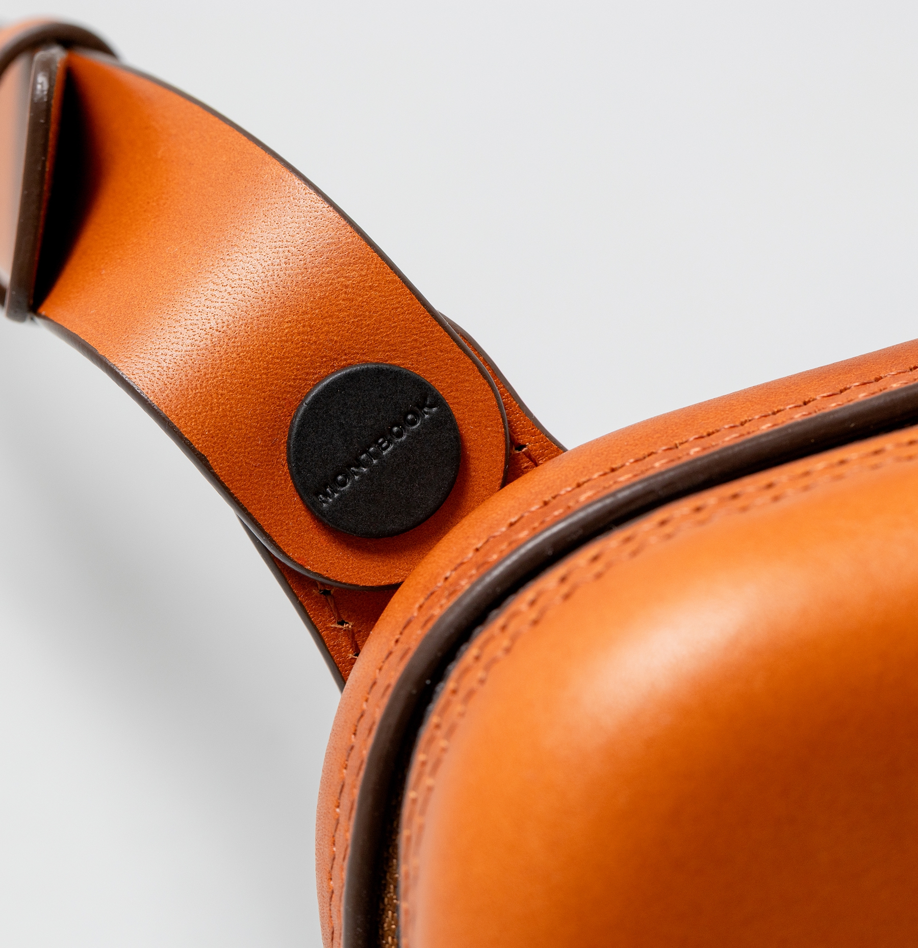 Tondo トラベルポーチ 横型