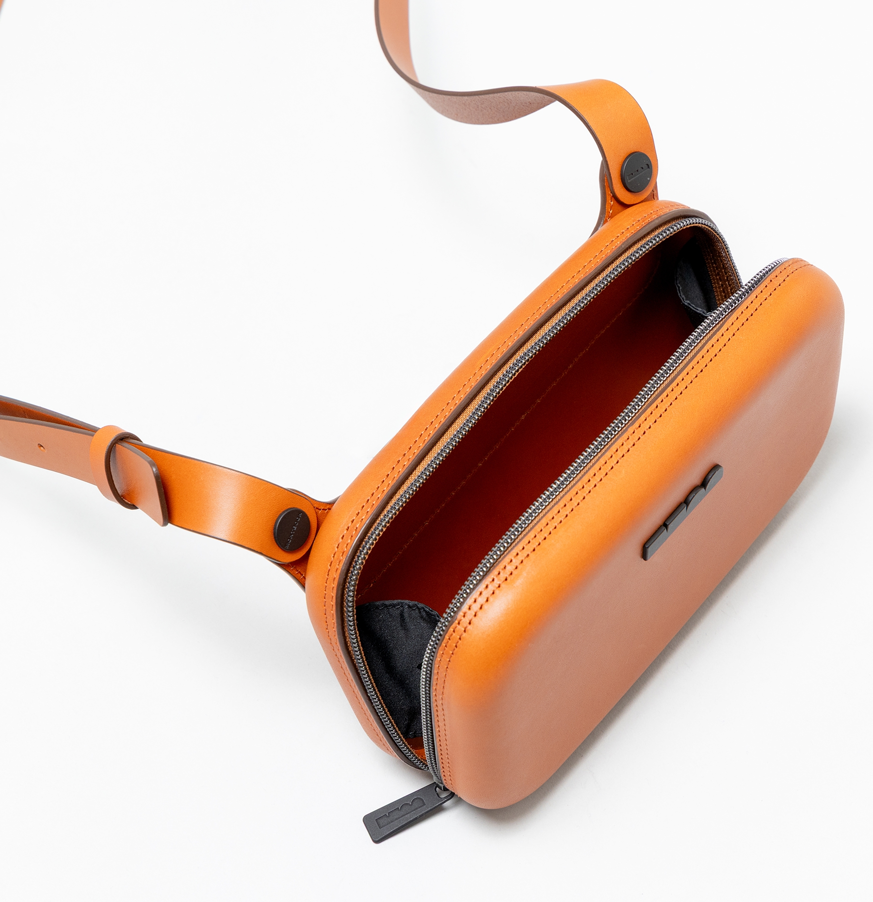 Tondo トラベルポーチ 横型