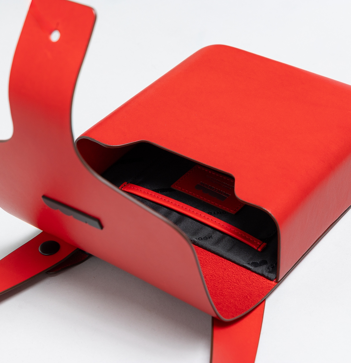 バルテアバッグ スクエア