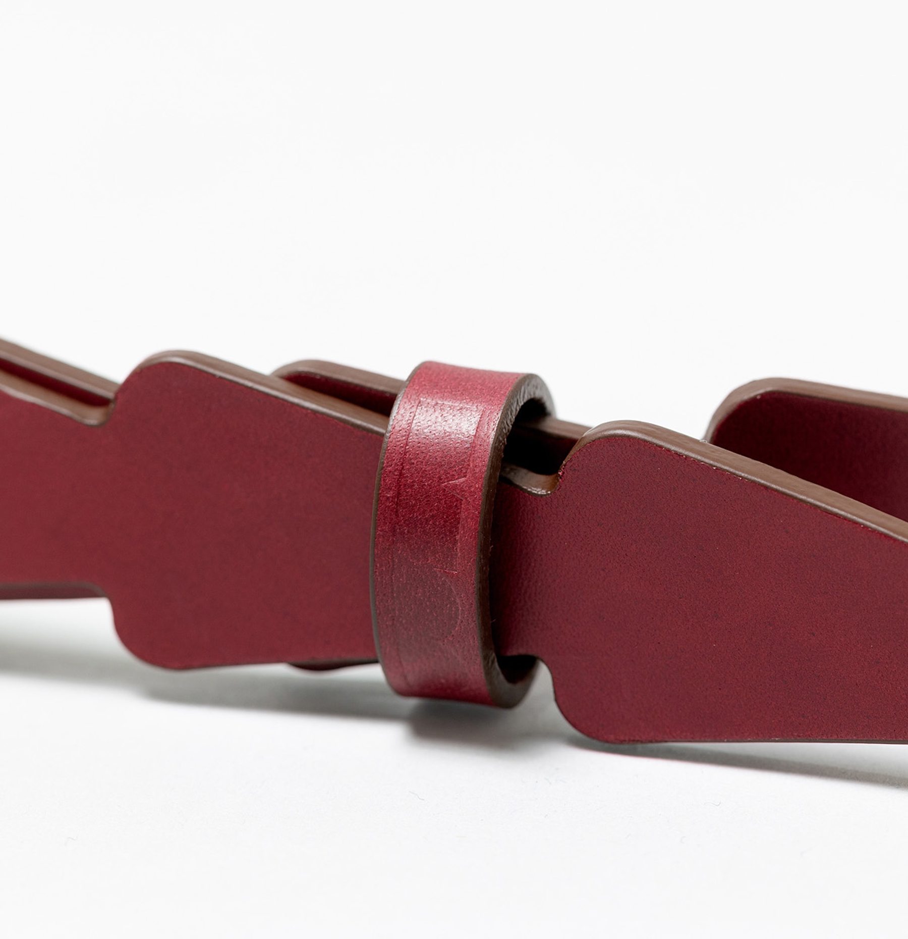 ドラゴンテイルのンバックルベルト3色