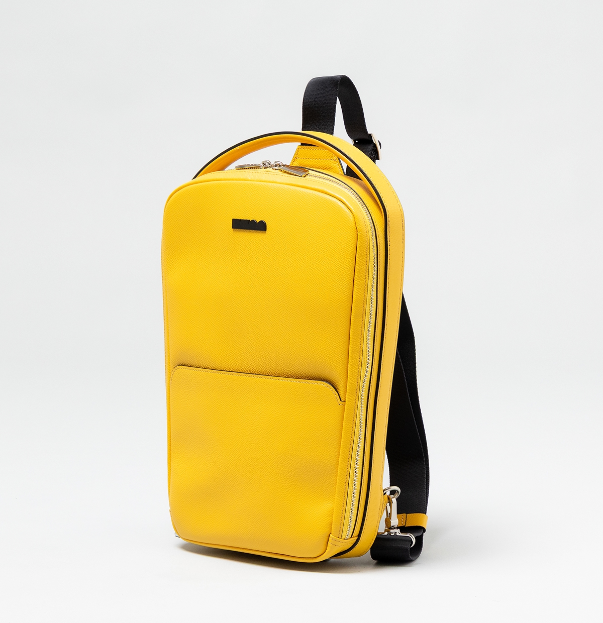 スリングバッグ