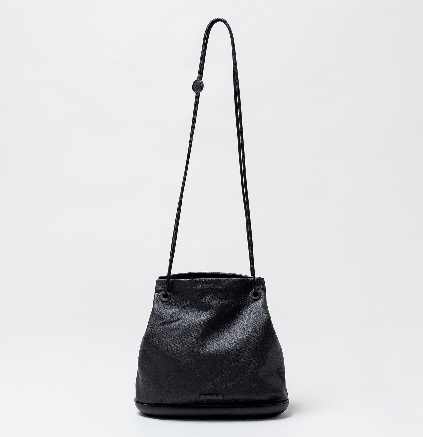 鹿革 ショルダーバッグ（M） – Montbook