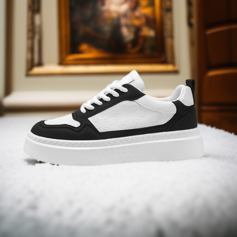 多用途スニーカー