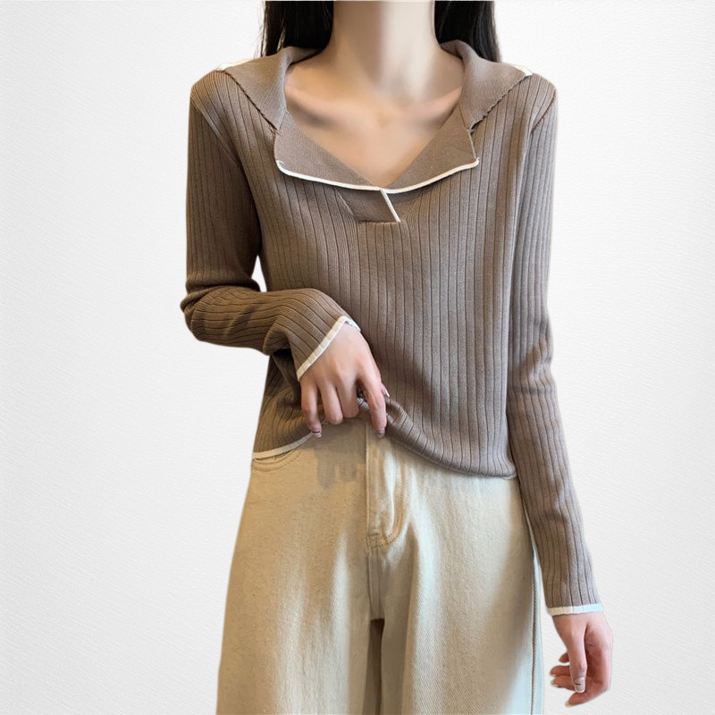 ユニークなデザイナーカラーセーター