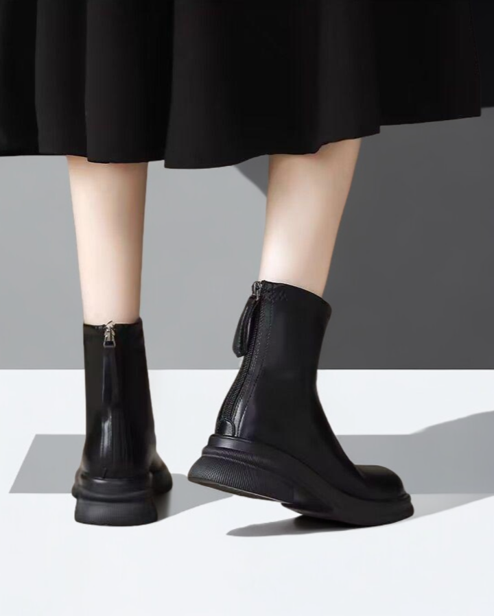 履きやすいフリース裏地アンクルブーツ