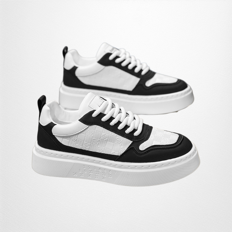 多用途スニーカー