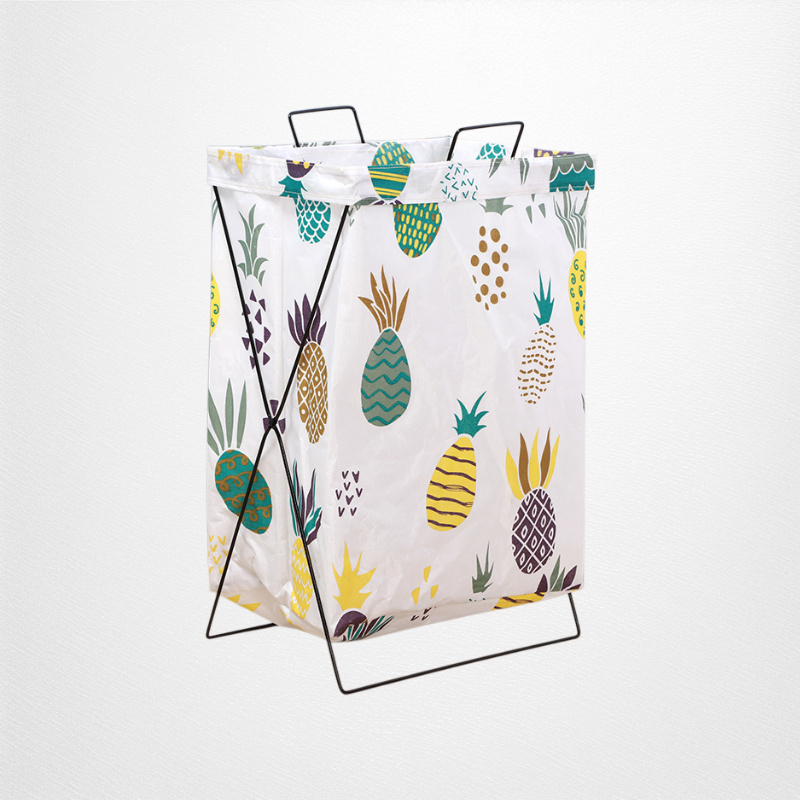 折りたたみ式金属製ランドリーバスケット