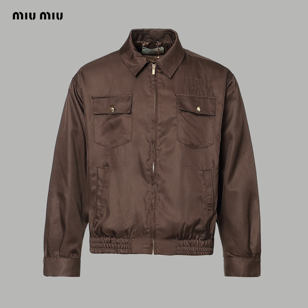 【Miumiu 公式旗艦店】ミュウミュウ  ジャケット パーカー スウェット ご好評に付き再入荷！241216