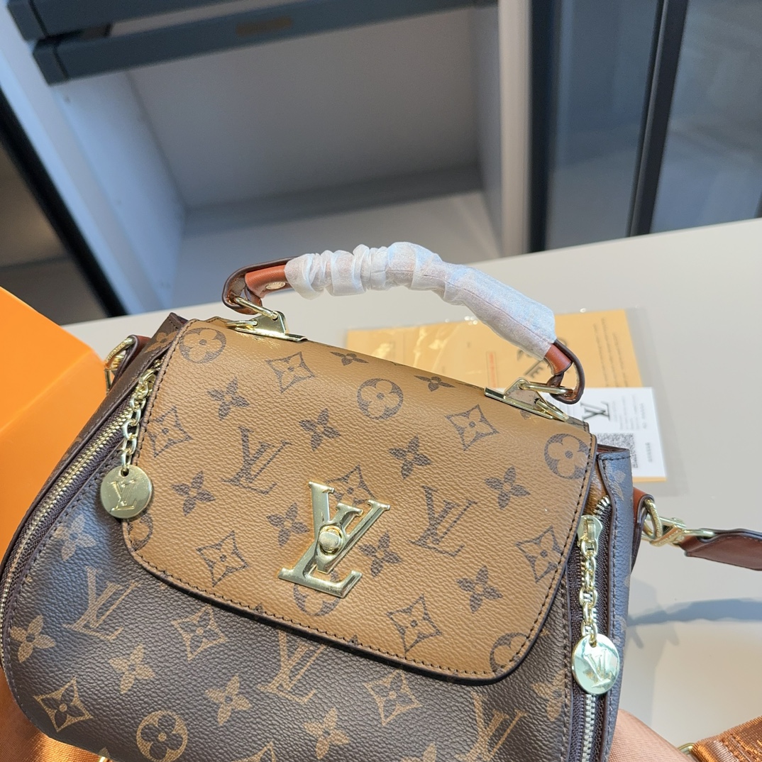 【LOUIS VUITTON 公式旗艦店】ルイヴィトン  ハンドバッグ 当日出荷 好評に付き再入荷！24*18*9CM  1240722