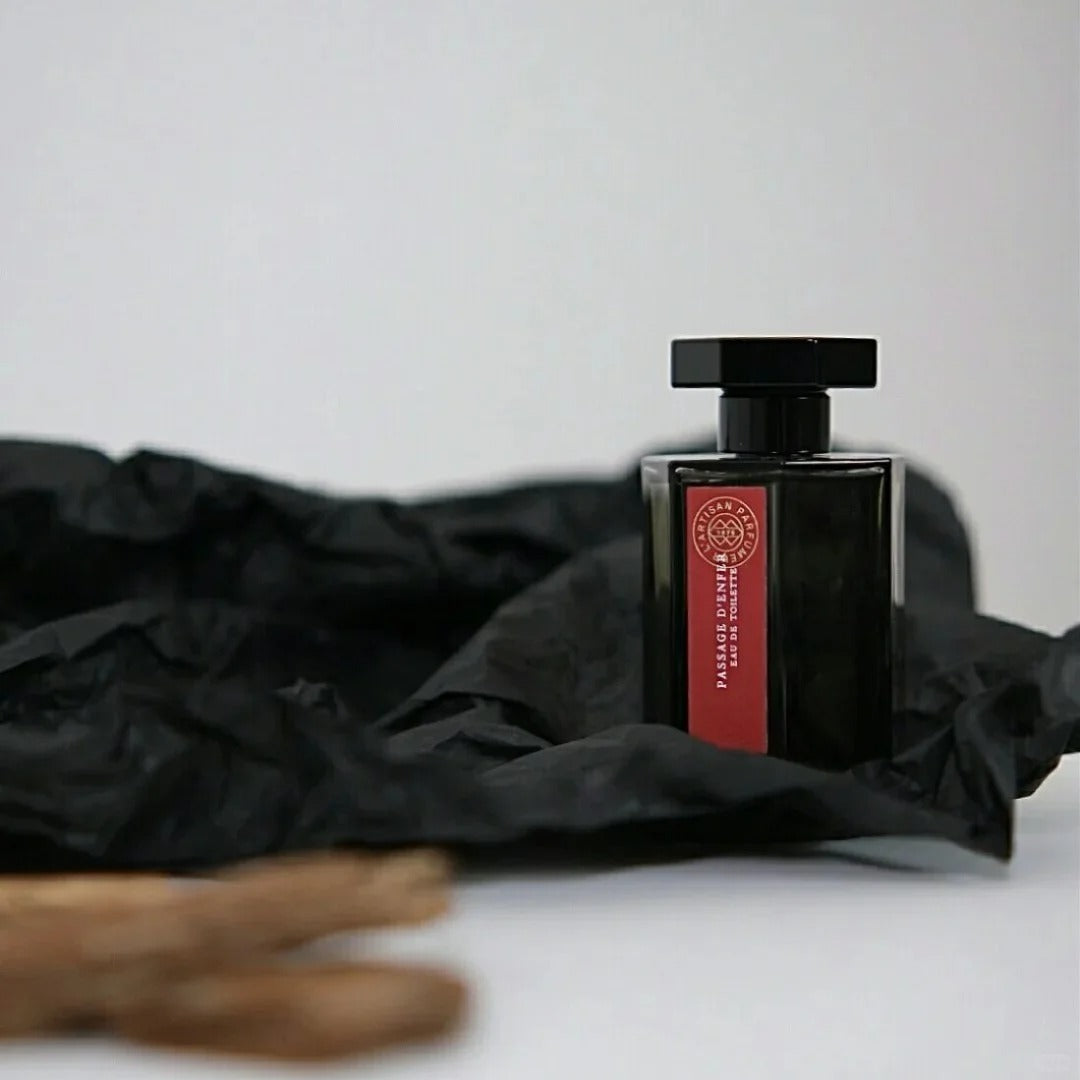 【ของแท้✓จัดส่งรวดเร็ว】Passage d'Enfer EDT 2ml / 5ml / 10ml น้ําหอม unisex น้ำหอมขายดี  น้ำหอมขายดี น้ำหอมพกพา ขนาดทดลอง