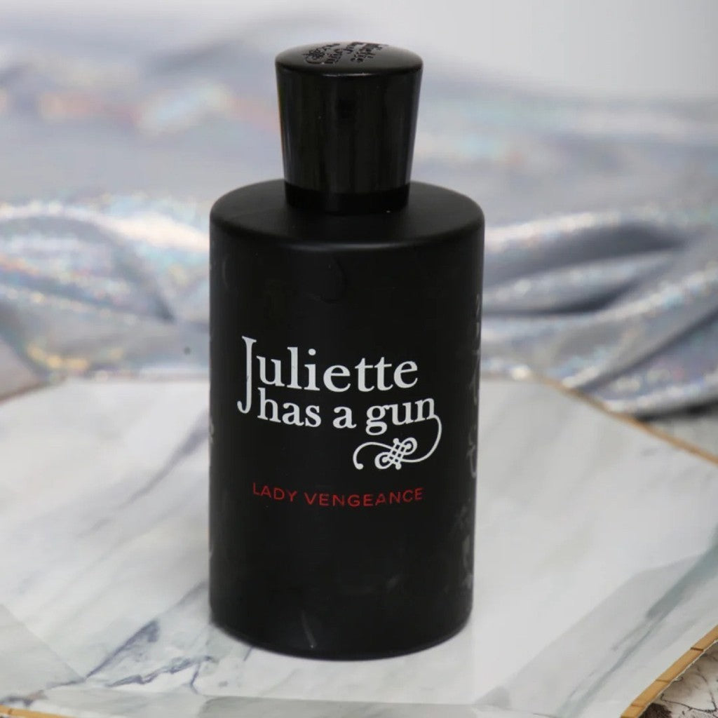 【ของแท้✓จัดส่งรวดเร็ว】 Not A Perfume Superdose EDP 2ml/5ml/10ml น้ําหอม unise  น้ําหอมผู้หญิง  กลิ่นติดทนนาน กลิ่นหอม น้ำหอมมินิ น้ำหอมพกพา