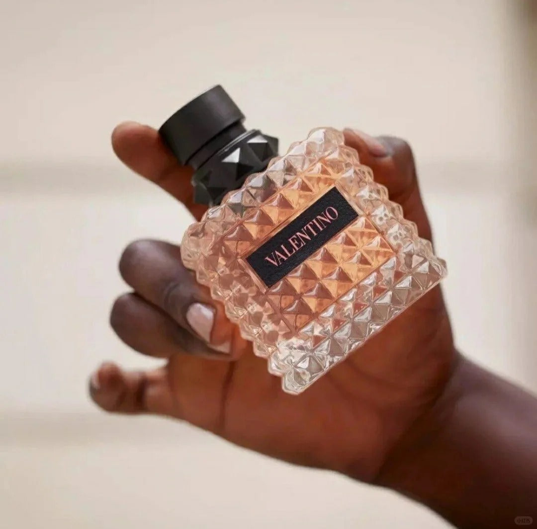 【ของแท้✓จัดส่งรวดเร็ว】 Born In Roma Intense EDP /Donna Born In Roma Coral Fantasy 2ml/5ml/10ml น้ำหอมขายดี  น้ําหอมผู้หญิง กลิ่นติดทนนาน น้ำหอมพกพา 