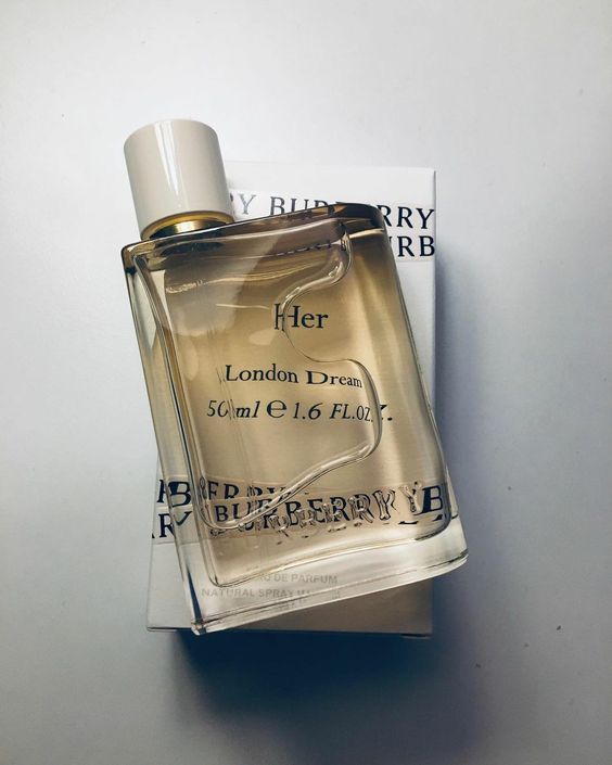 【ของแท้✓ติดทนนาน】Her London Dream EDP 2ml / 5ml / 10ml น้ําหอมผู้หญิง น้ำหอมพกพา พร้อมส่ง beauty fragrance