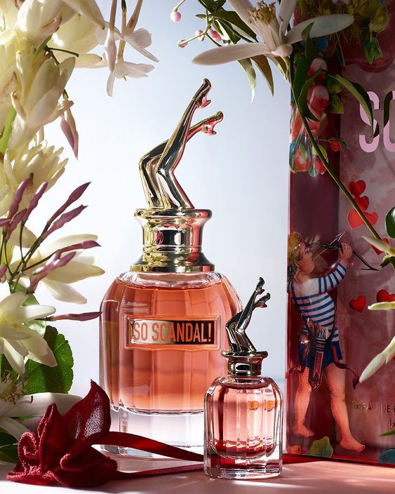 【ของแท้✓จัดส่งรวดเร็ว】Scandal EDP & So Scandal EDP 2ml/5ml/10ml น้ำหอมผู้หญิง กลิ่นติดทนนาน น้ำหอมพกพา พร้อมส่ง