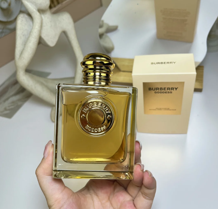 Burberry Goddess EDP