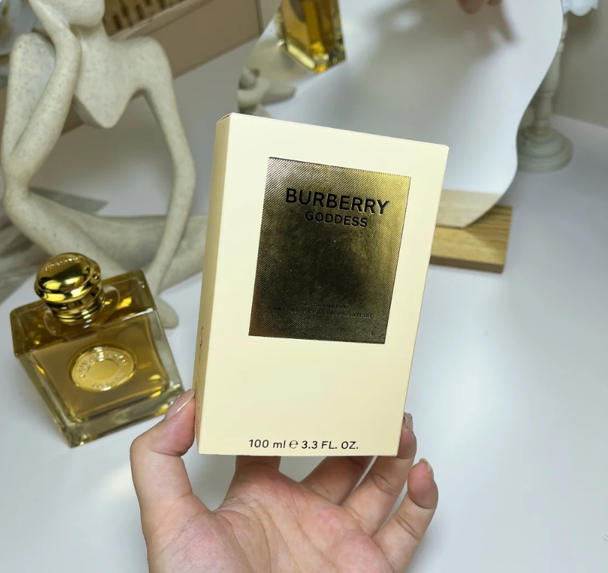 Burberry Goddess EDP