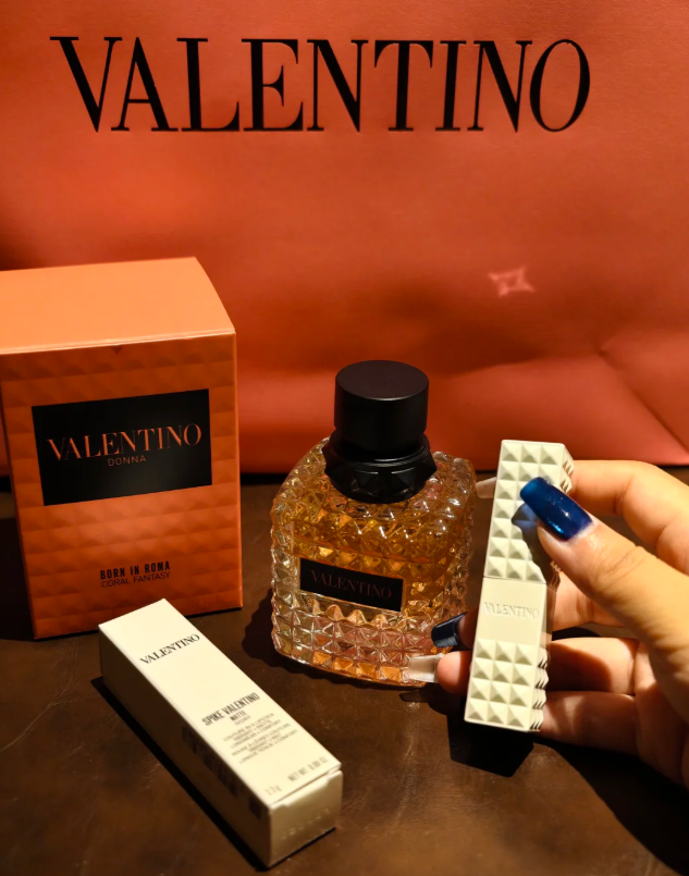 Valentino Donna Born In Roma Coral Fantasy EDP