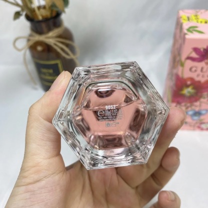 COD Gucci Flora by Gucci Gorgeous Gardenia EDT 2ml / 5ml / 10ml women's perfume