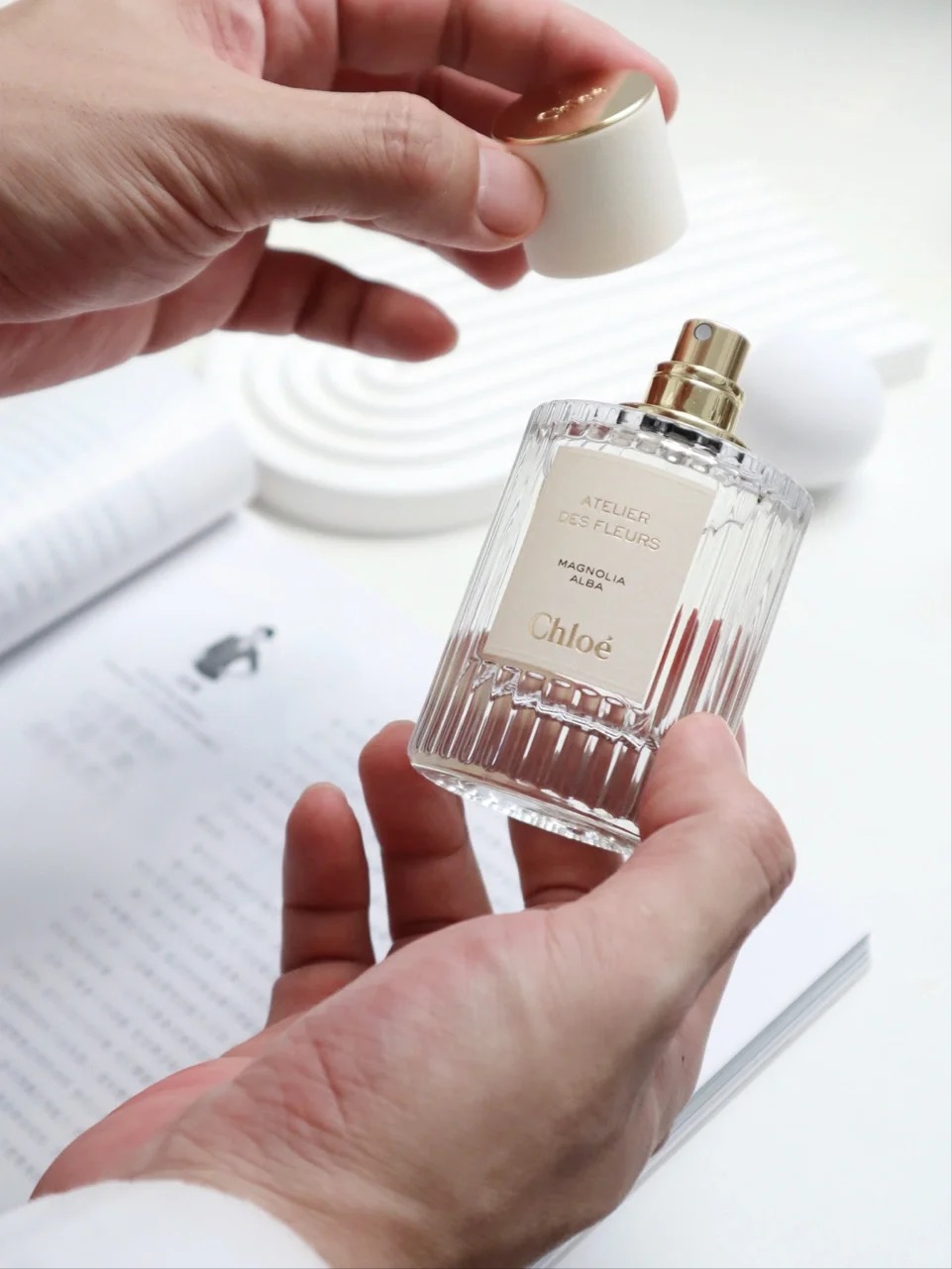 Chloe Atelier des Fleurs Magnolia Alba EDP